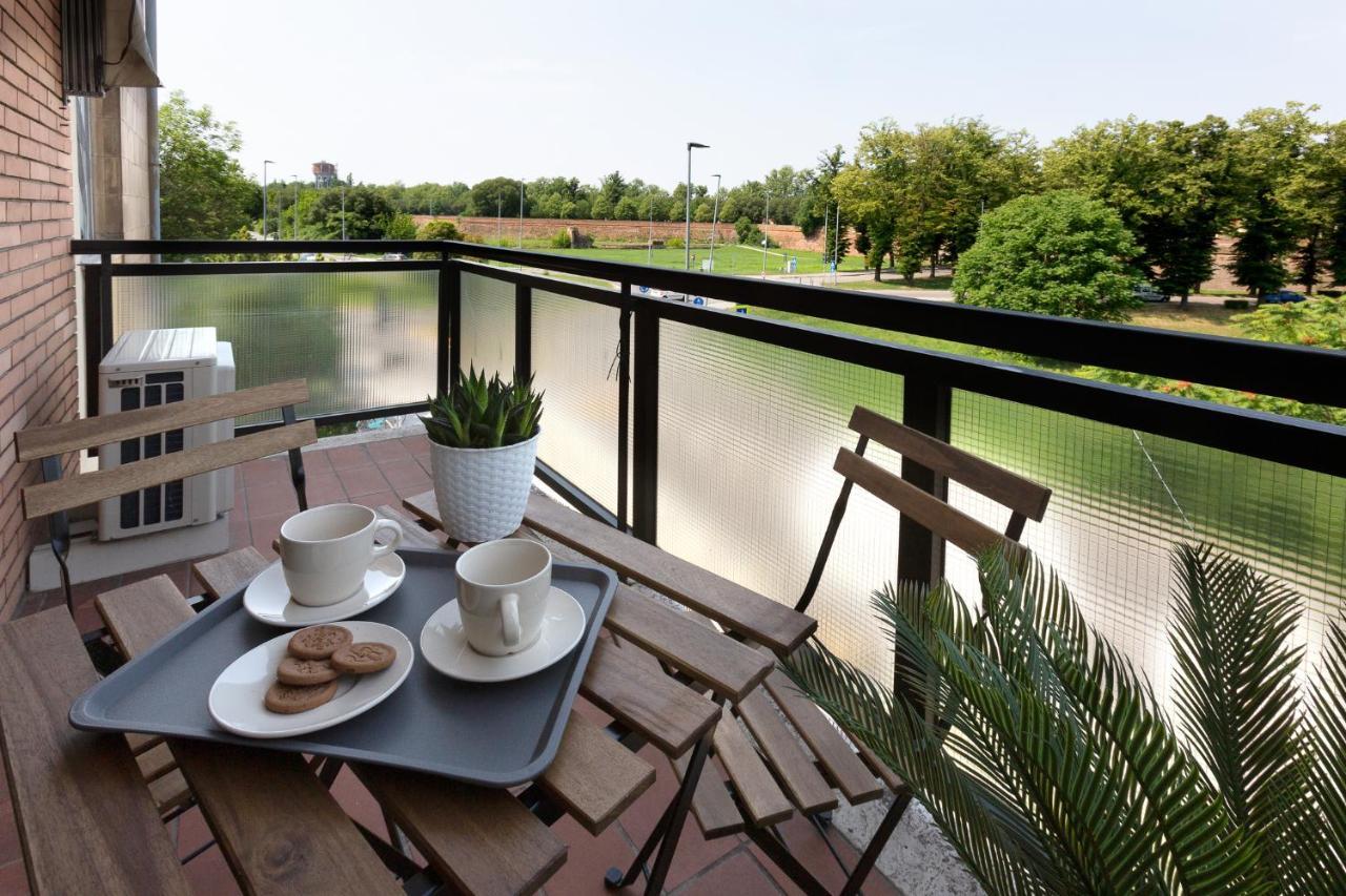 Prospettiva Corso Giovecca Apartment Ferrara Luaran gambar